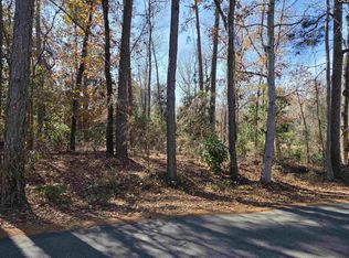 17 Five Bridge Rd, Camden, SC 29020