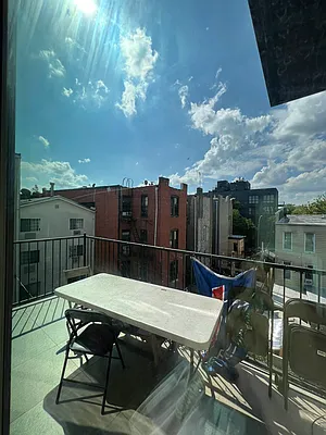 Rented by Hagstrom Management Inc | media 30