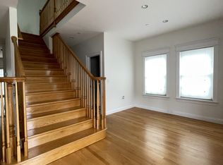 811 Boston Post Rd #A, Weston, MA 02493