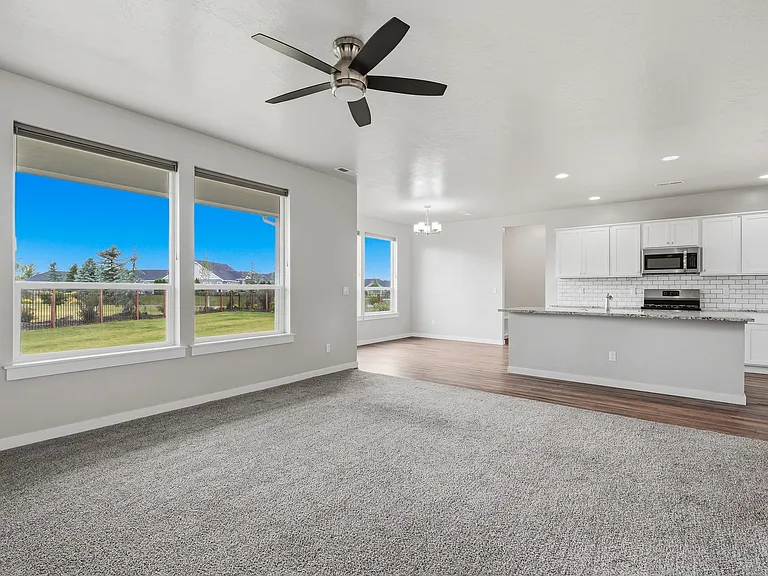 949 N Synergy Ln — Photo 8