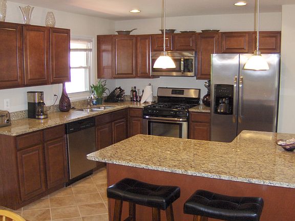 3rd image of 4300 Evergreen Dr