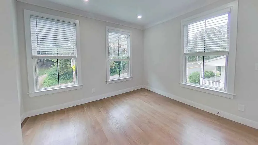 4 bed, $5,300 — Photo 4