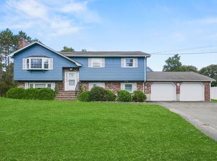 417 Central St, Acton, MA 01720