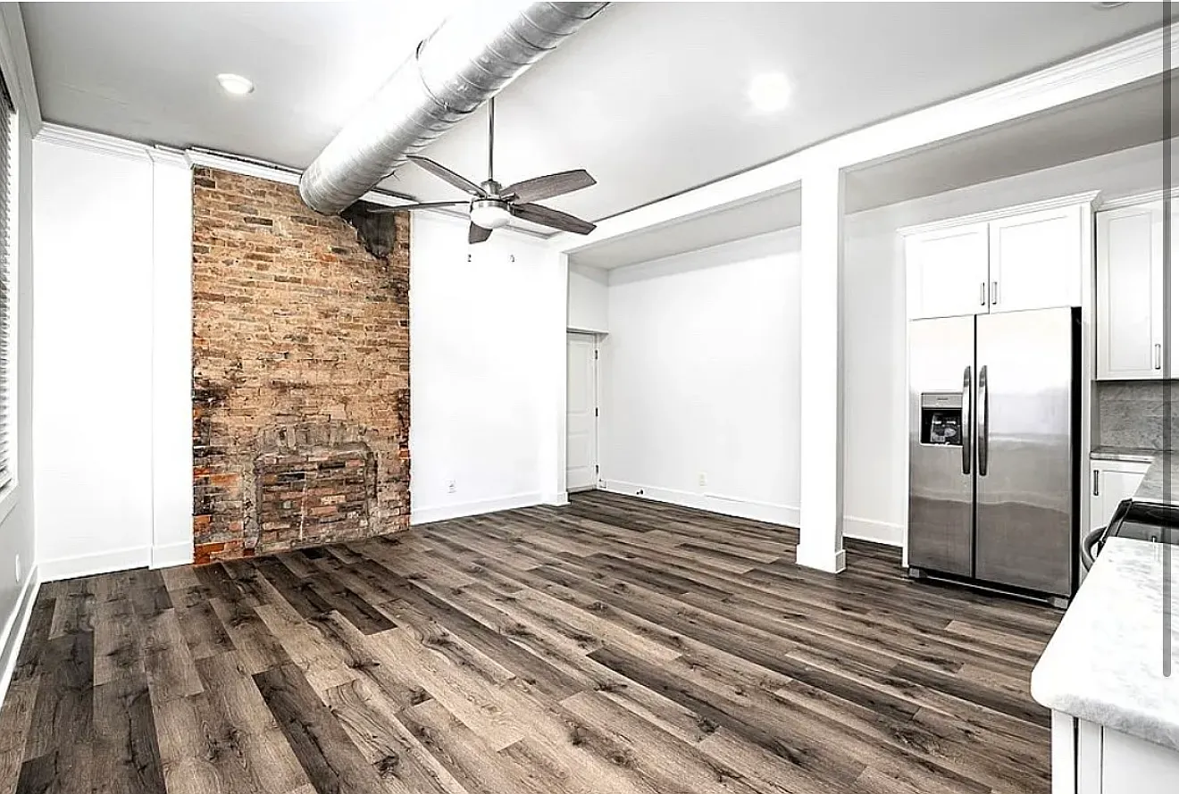 3 bed, 1100 sqft, $1,520 — Photo 2