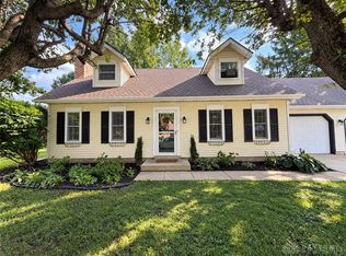 1312 Ridge Rd, Wilmington, OH 45177