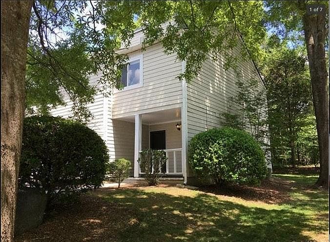 Front Entrance/Porch