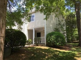 8311 Cricket Lake Dr, Charlotte, NC 28277