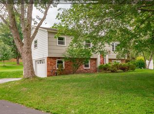 10 Danbury Ct, Voorheesville, NY 12186