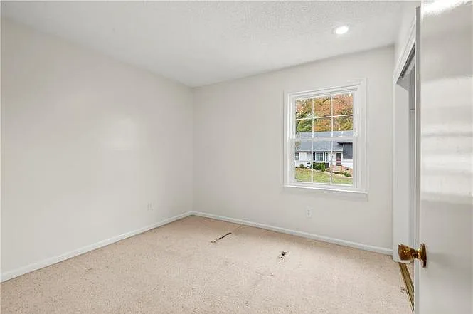 5401 W 102nd St — Photo 12