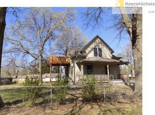 1400 S Ralston Ave, Independence, MO 64052