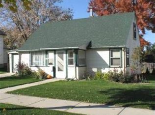 513 N High St, Fort Atkinson, WI 53538