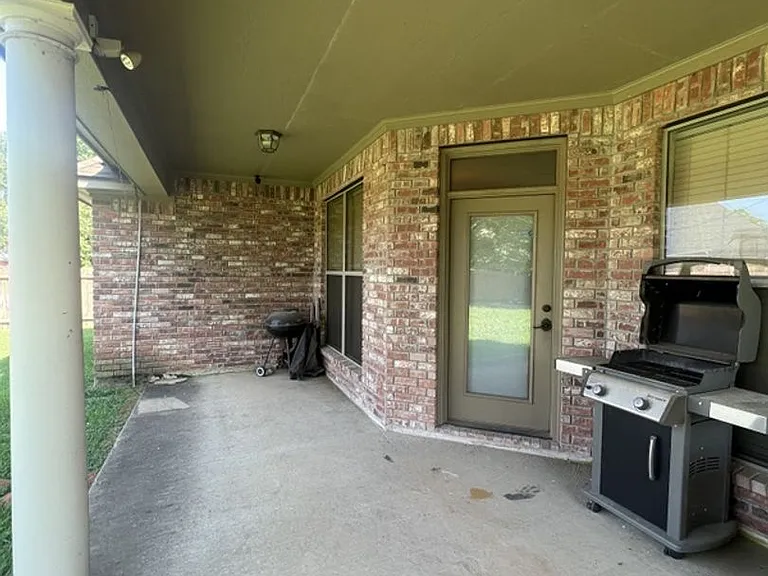 615 Picketts Mill Dr — Photo 16