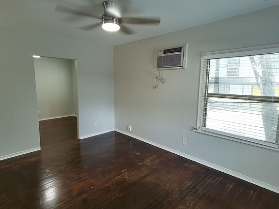 3rd image of 137 E Norwood Ct APT 5