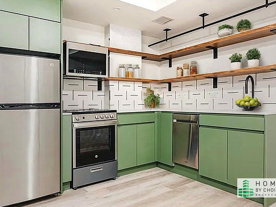 1st image of 1510 Gates Ave #601