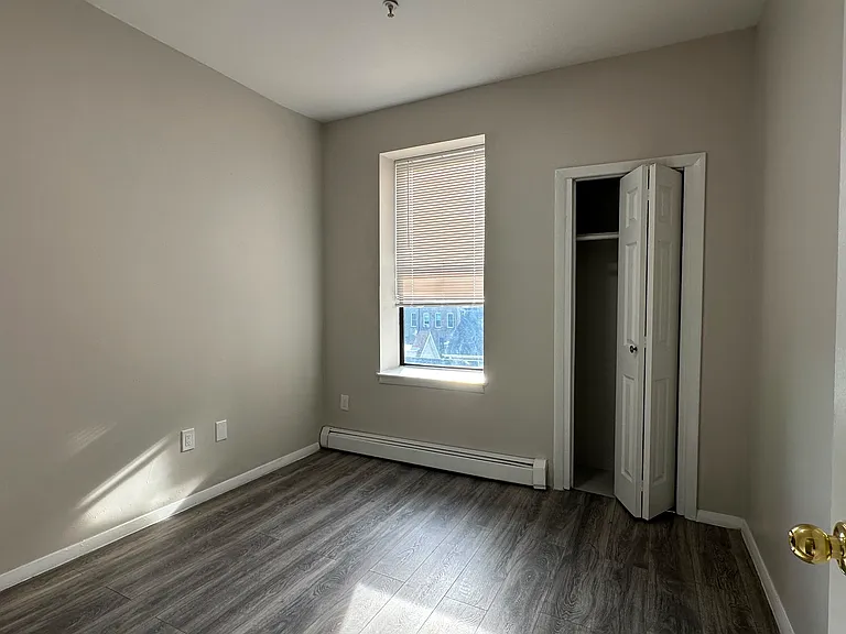 67 Brinkerhoff St #D4 — Photo 7
