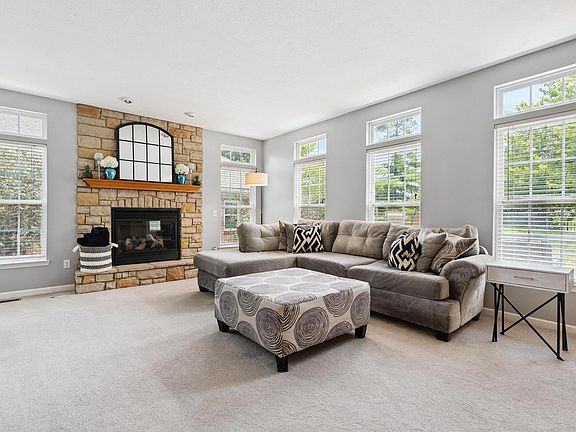 5th image of 9773 Tibbals Ct