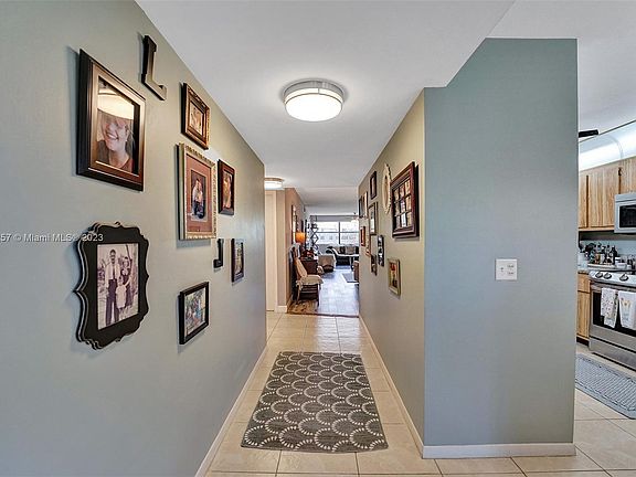 5th image of 10400 NW 30th Ct APT 303