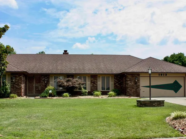 1813 Testa Dr, Marion, IL 62959