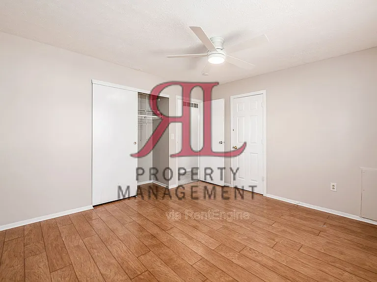 4922 Dunlap Rd — Photo 12