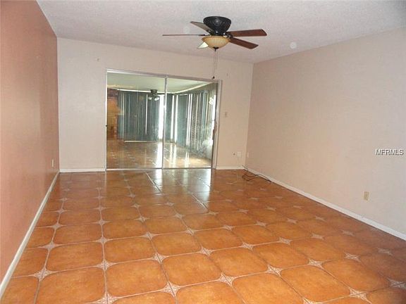 5th image of 2111 Kewannee Trl