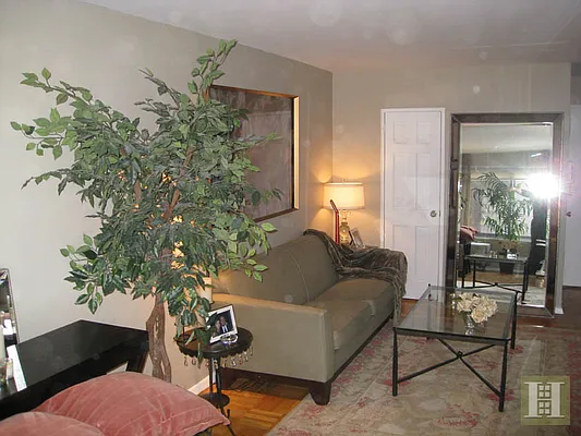 Rented by Halstead Real Estate | media 23