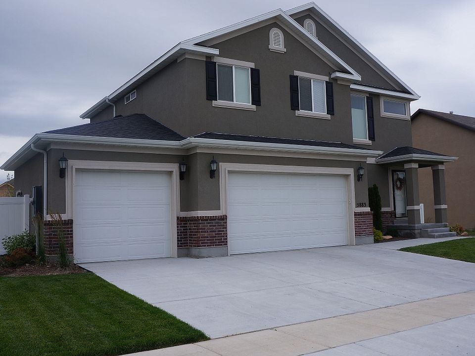 1st image of 5883 N Columbus Cir