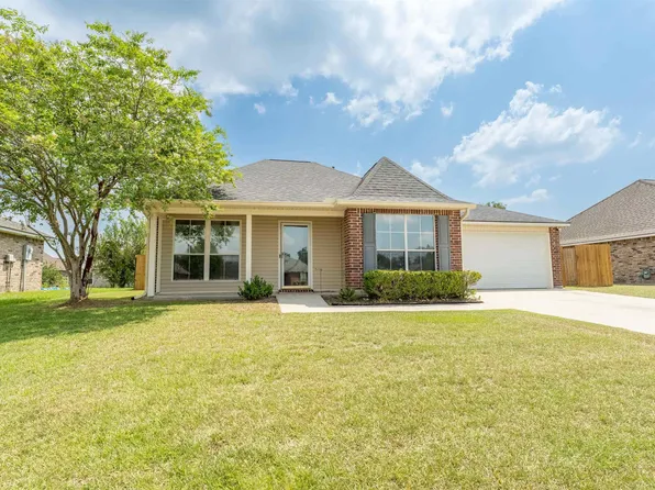 5240 Seneca Dr, Darrow, LA 70725