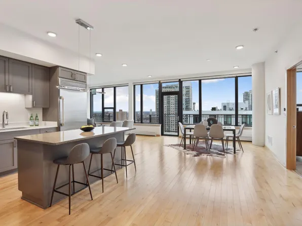 740 Portland Ave #1714, Minneapolis, MN 55415