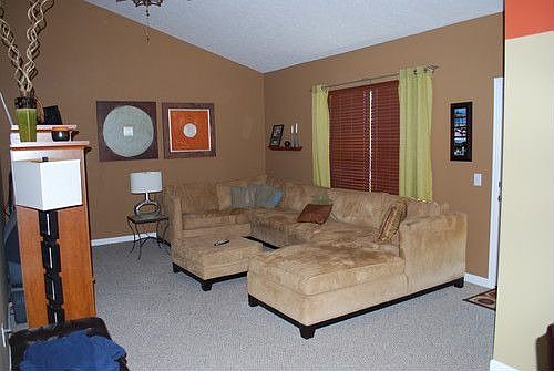 1st image of 490 Yale Cir