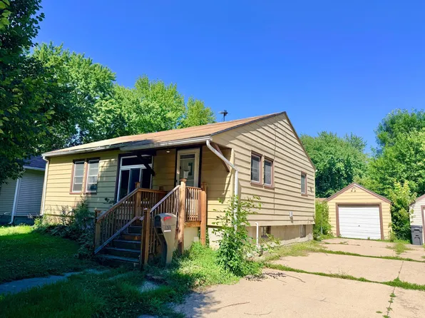 1205 James Ave, Albert Lea, MN 56007