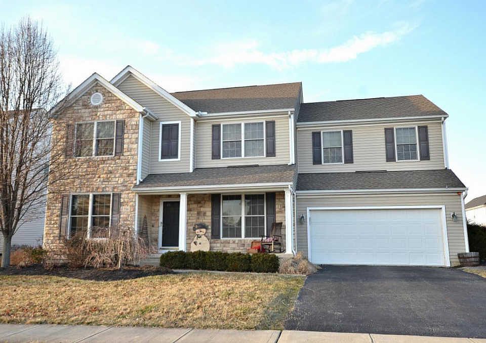 1st image of 736 Stallion Way