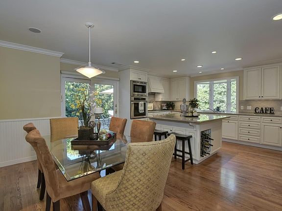 5th image of 1094 Hunterston Pl