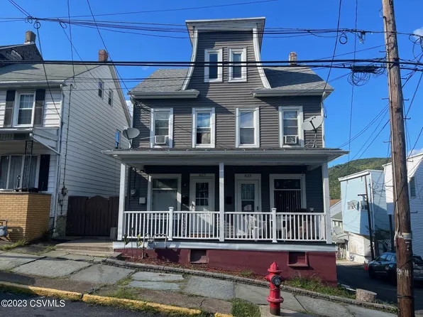 825-827 W Spruce St, Coal Township, PA 17866