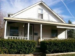 2 Hazel Ave, Pontiac, MI 48341