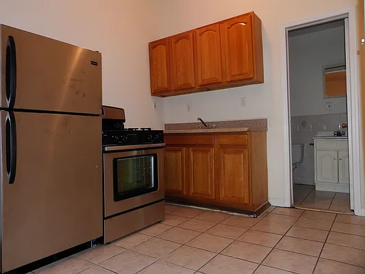 Rented by Choice NY Property Management LLC | media 32
