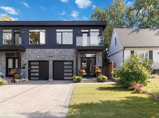 25 A Tecumseth Ave, Mississauga, ON L5G 1K5