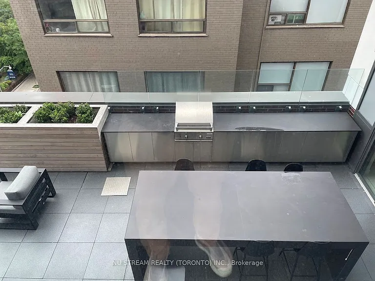 81 Wellesley St E #607 — Photo 17