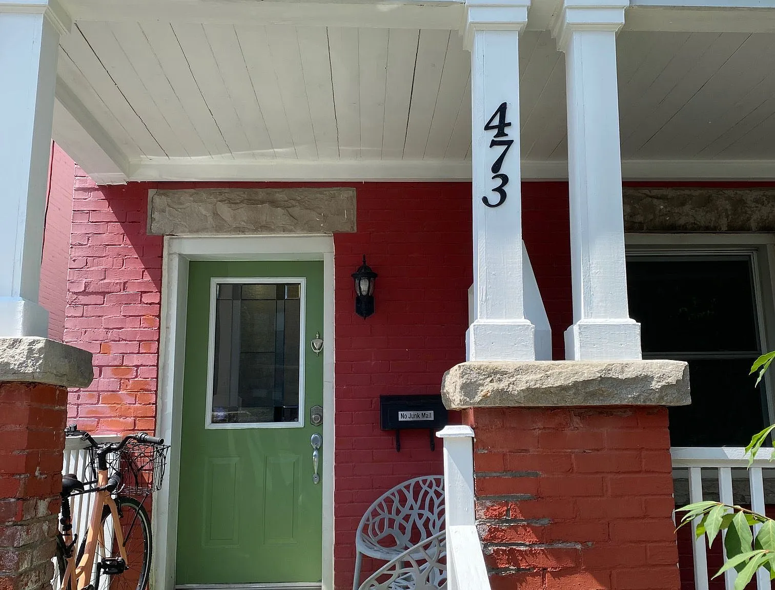 3 bed, $2,800 — Photo 1