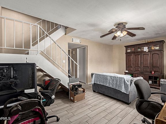 5th image of 944 S VALENCIA -- #3