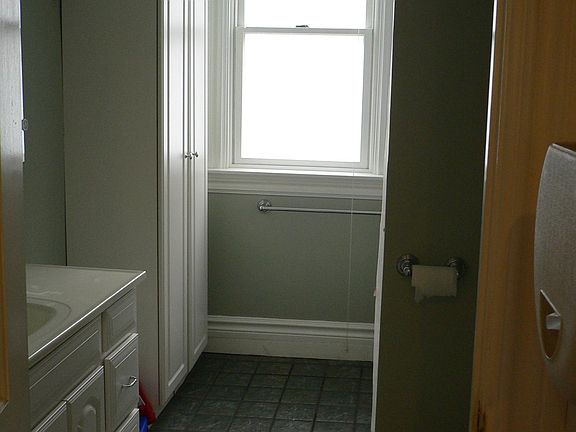 Master Bath with Tub Shower