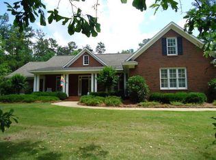 141 Red Oak Ln, Pine Mountain, GA 31822