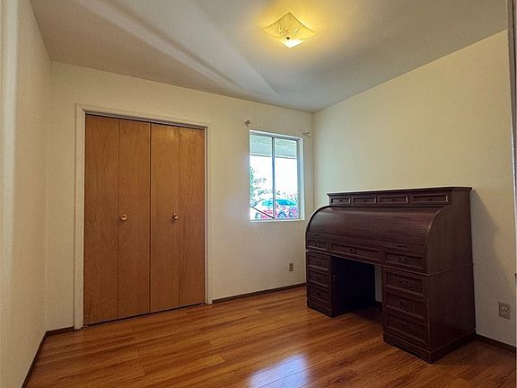 5th image of 8838 Ilex Ave
