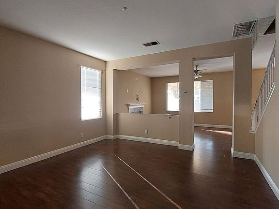 2nd image of 15784 Flamingo Dr