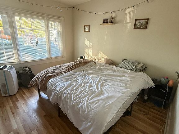 4th image of 725 Adair Ave #1&2