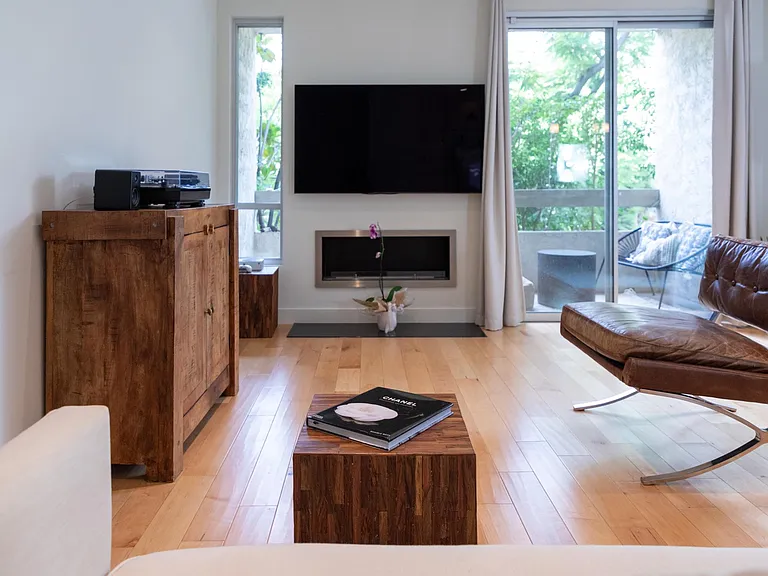 8960 Cynthia St #104 — Photo 7