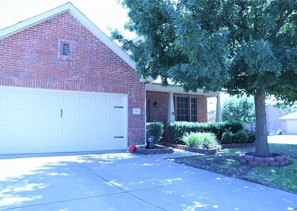 1st image of 700 Bastrop Dr