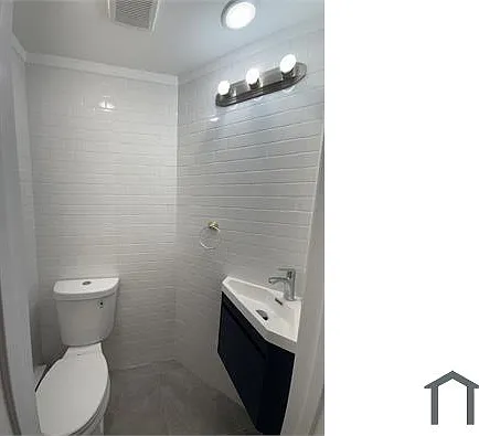 5111 Lena St — Photo 6