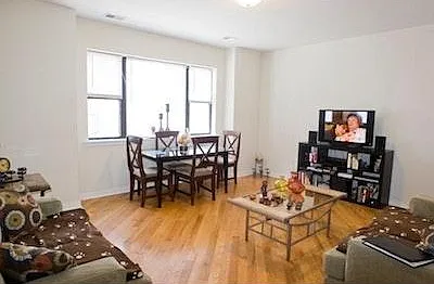 7609 N Bosworth Ave #3N — Photo 1