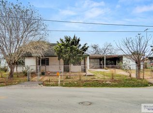 3854 Valle Escondido Cir, Brownsville, TX 78521