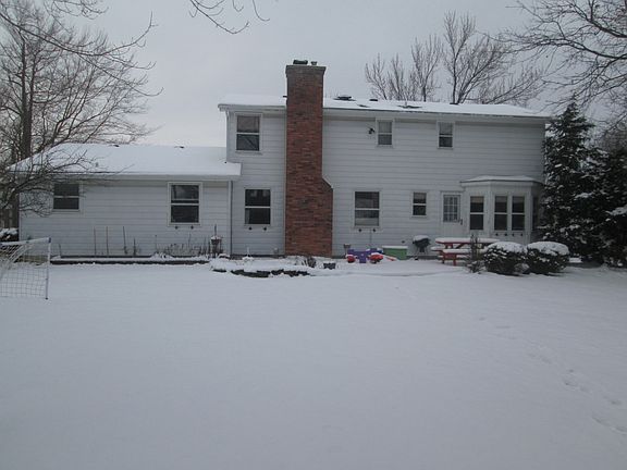 2nd image of 263 Glen Oak Dr